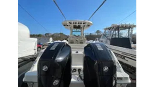 2021 BOSTON WHALER 250 OUTRAGE 