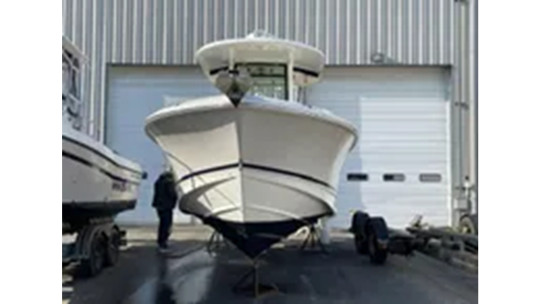 2021 BOSTON WHALER 250 OUTRAGE 