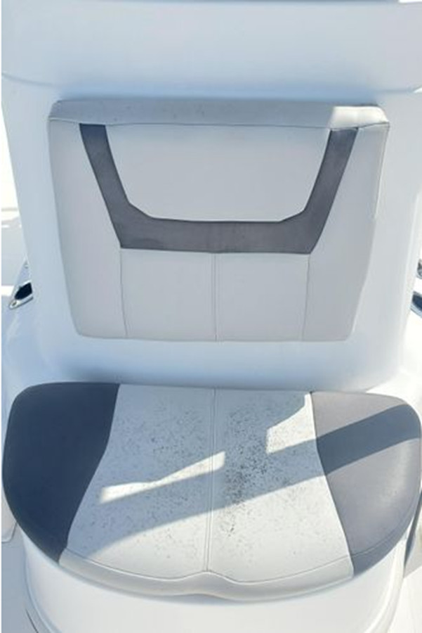https://arconyachts.ams3.digitaloceanspaces.com/211333/conversions/large_3940146-optimize.jpg