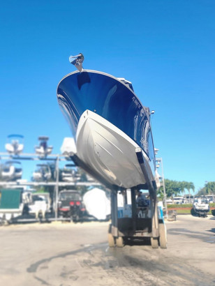 2023 WELLCRAFT 242 FISHERMAN