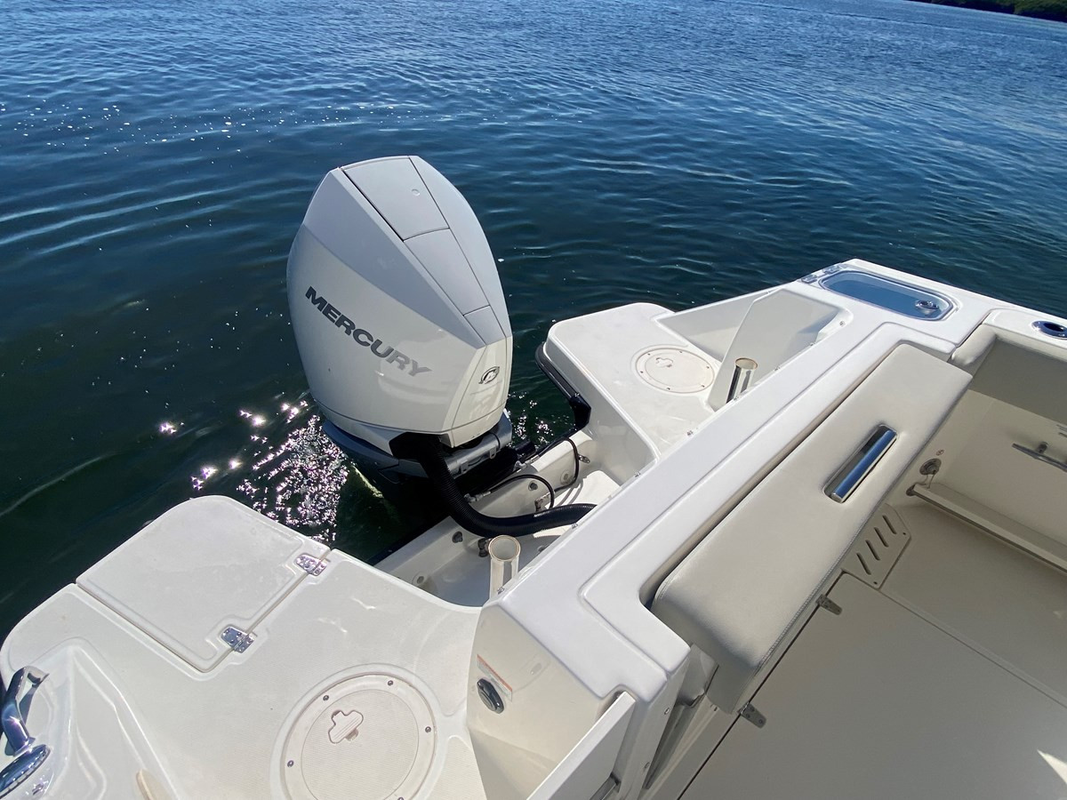 CASA - 2022 BOSTON WHALER 240 VANTAGE @ CANCUN