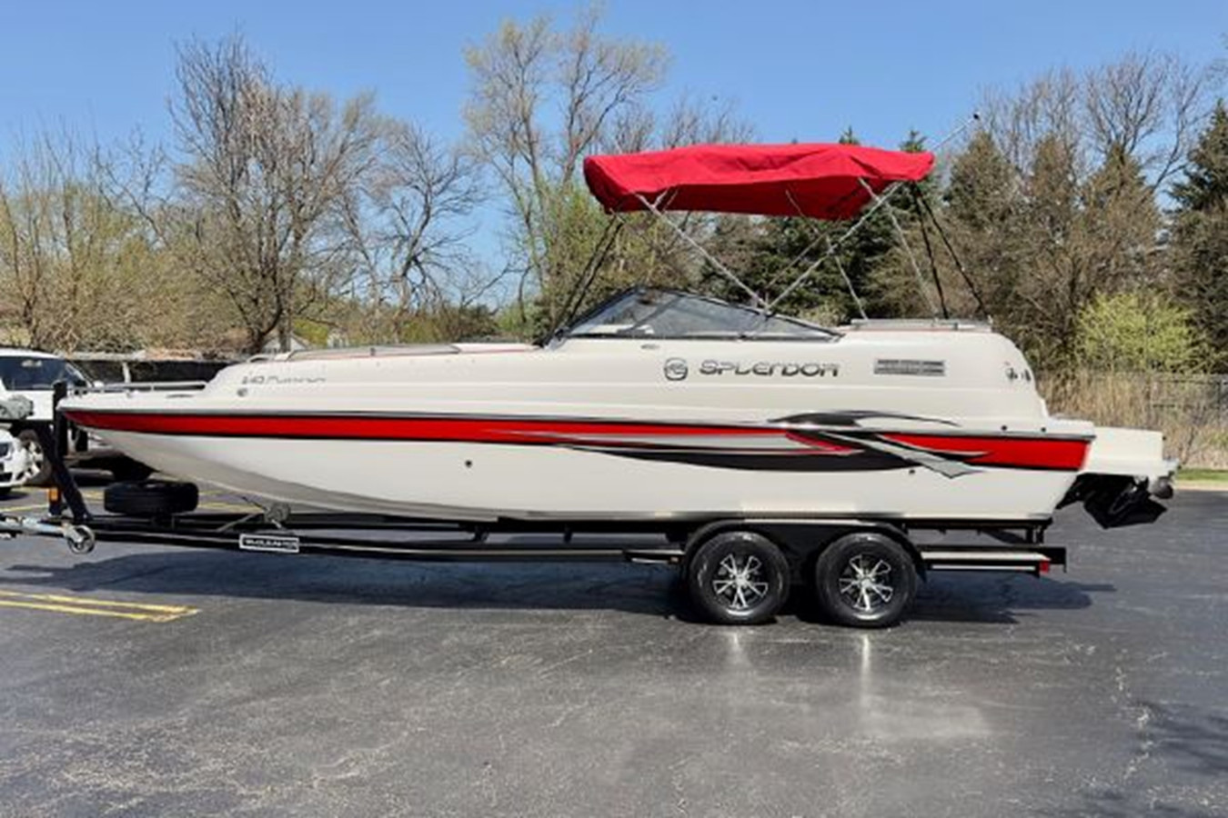 2022 SPLENDOR 240 PLATINUM