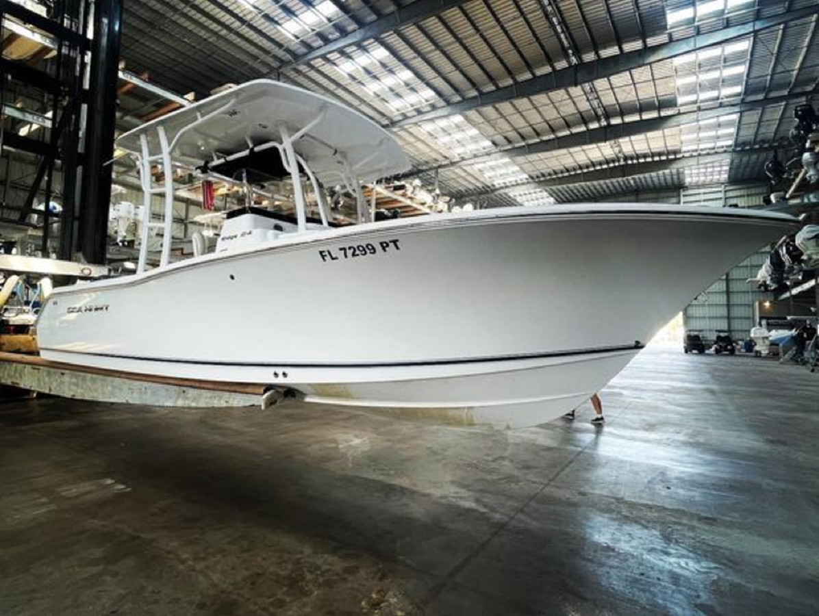 2014 SEA HUNT EDGE 24