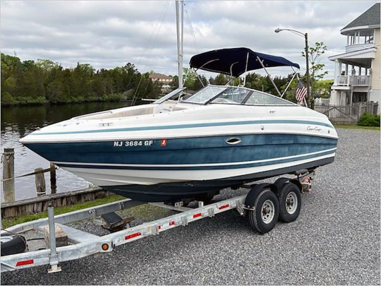 1999 CHRIS CRAFT 240 BR