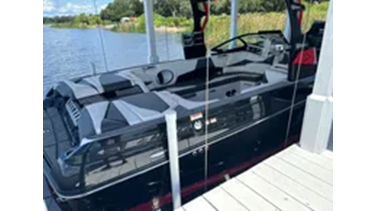 https://arconyachts.ams3.digitaloceanspaces.com/212186/conversions/large_4298395-optimize.jpg