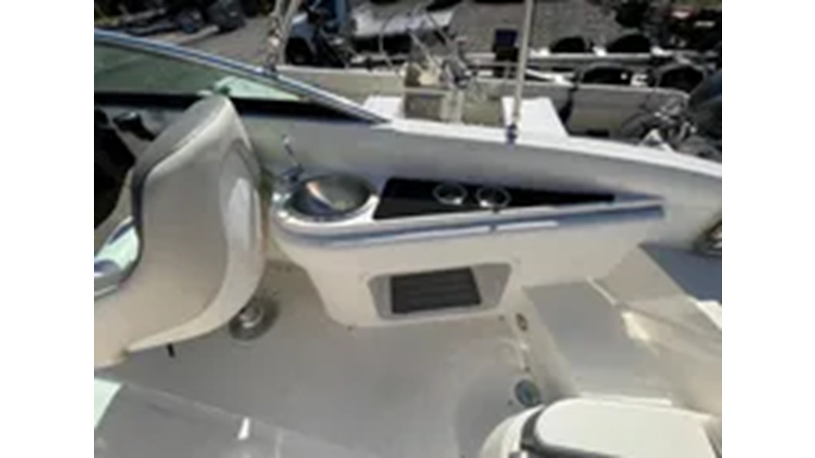 https://arconyachts.ams3.digitaloceanspaces.com/212237/conversions/large_4326485-optimize.jpg