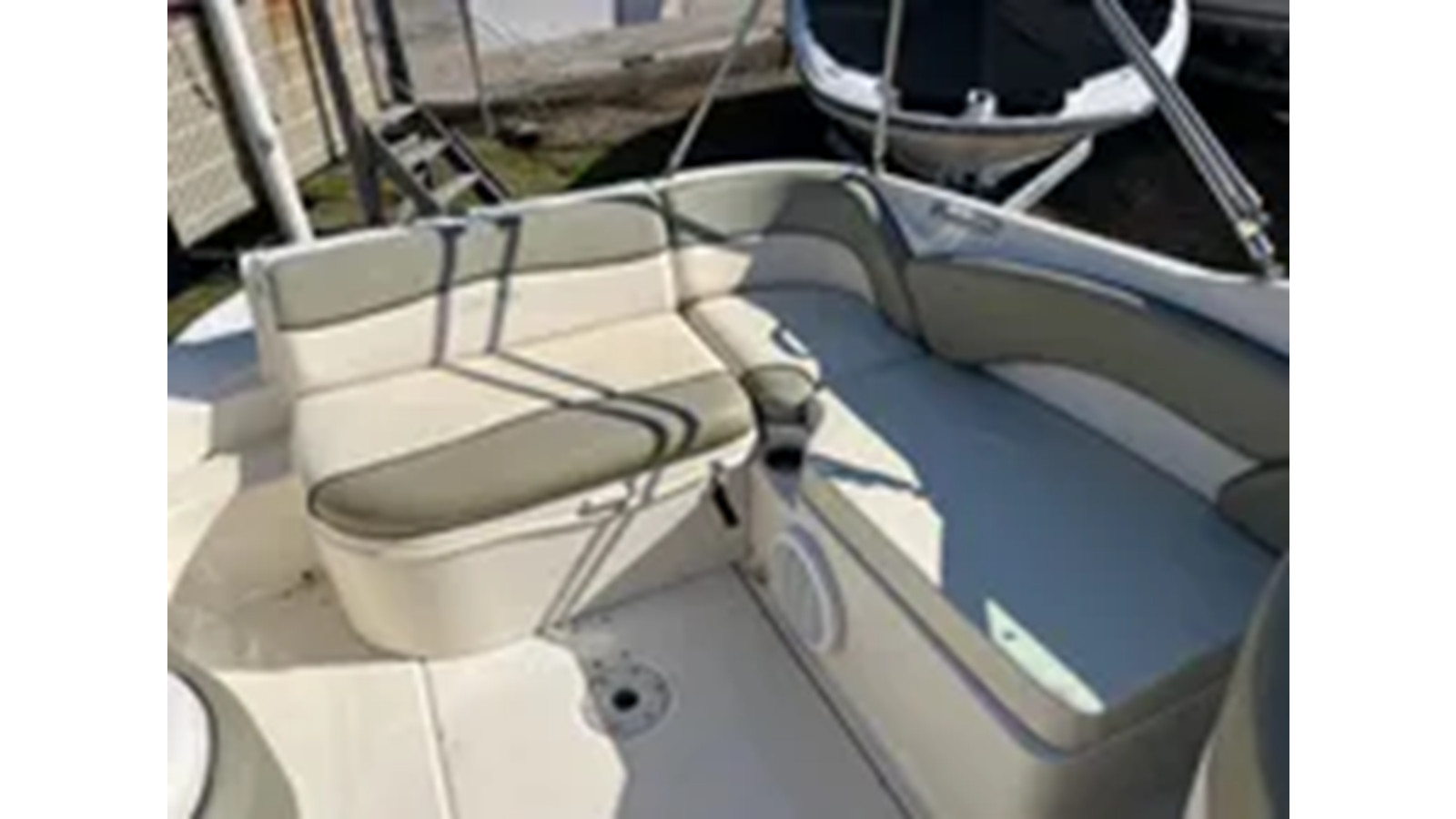 https://arconyachts.ams3.digitaloceanspaces.com/212308/conversions/large_4330383-optimize.jpg