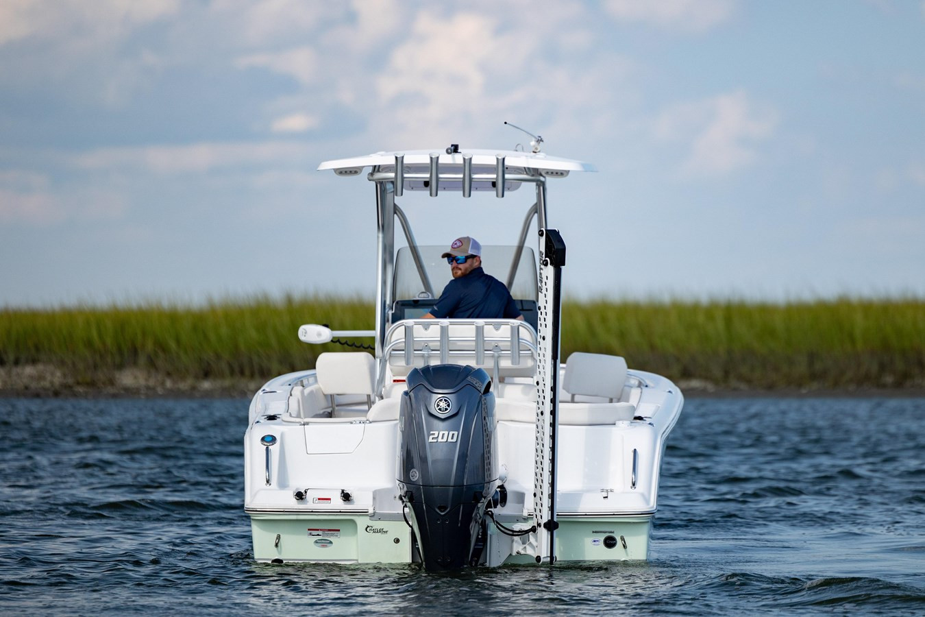 2023 SEA HUNT ULTRA 234