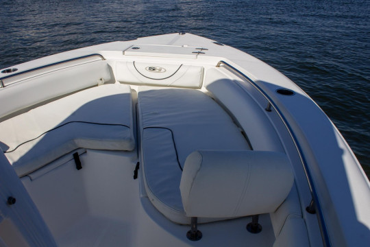 2016 SEA HUNT 234 ULTRA