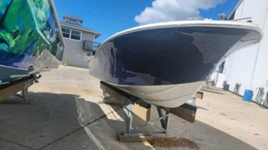 1983 CORRECT CRAFT 23 FISH NAUTIQUE