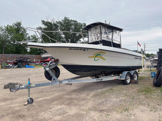 23' HYDRA-SPORTS 2000 SEAHORSE