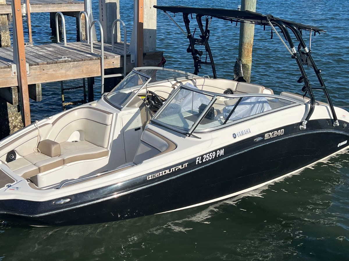 YAMAHA BOATS SX240 HO