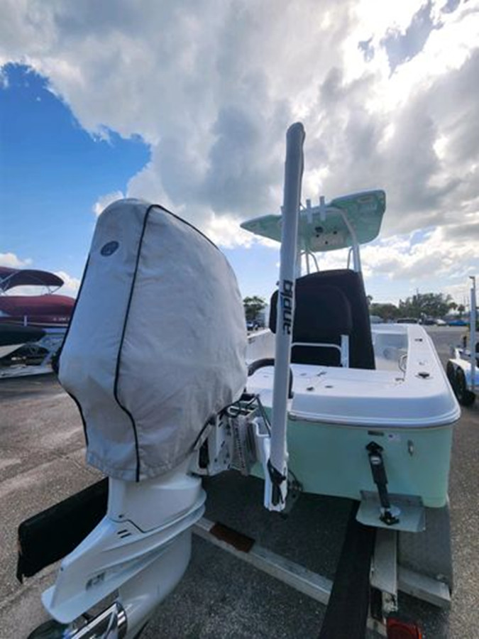 2021 AQUASPORT 230 BAY BOAT
