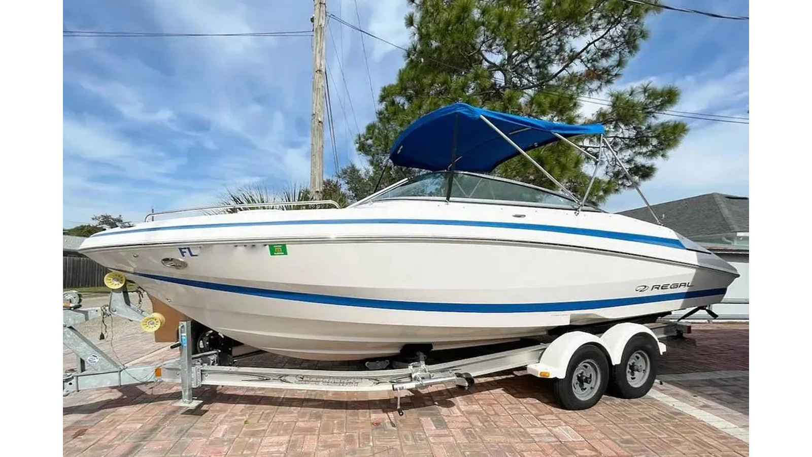 2008 REGAL 2250 CUDDY