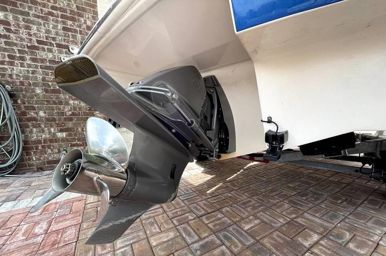 2008 REGAL 2250 CUDDY