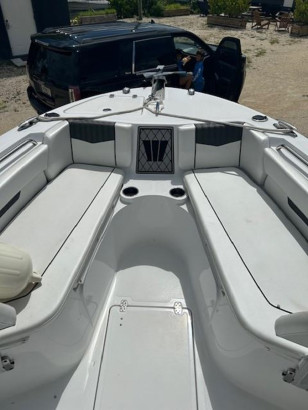 WELLCRAFT 222 FISHERMAN 