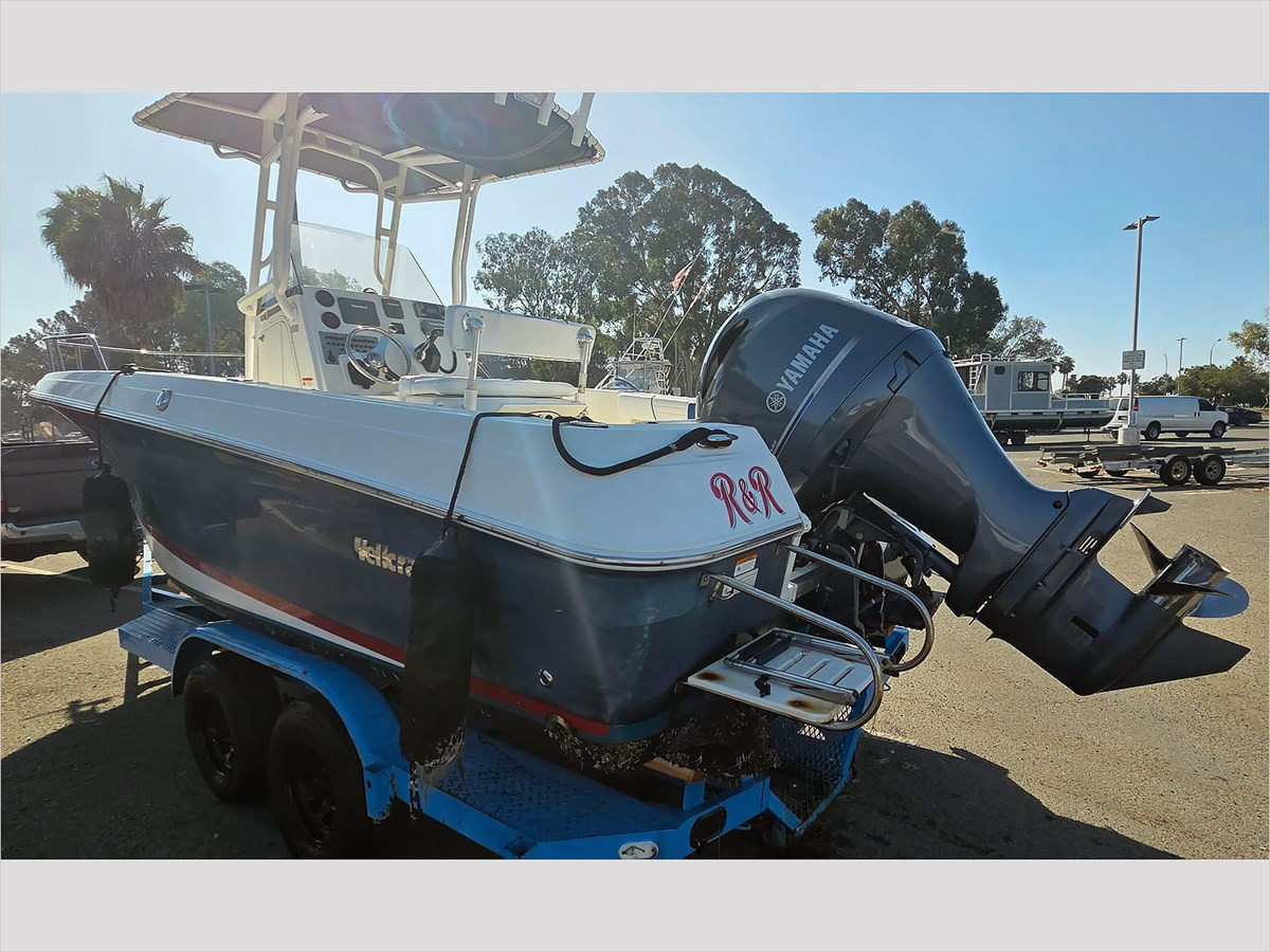 21' WELLCRAFT 2015 210 SPORTSMAN