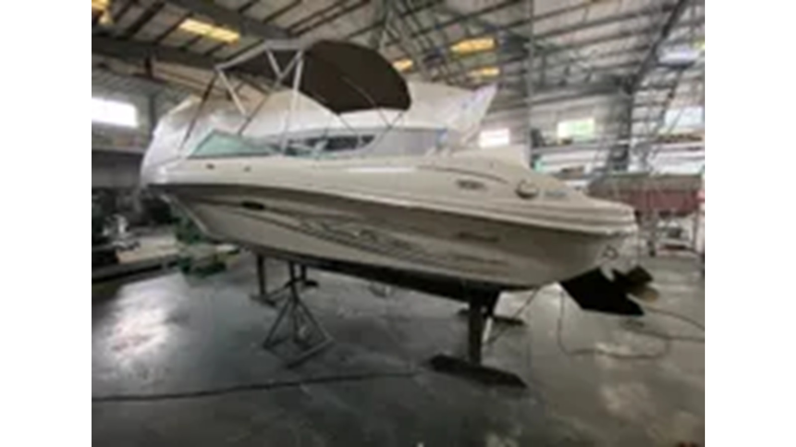 2005 SEA RAY 200 SPORT