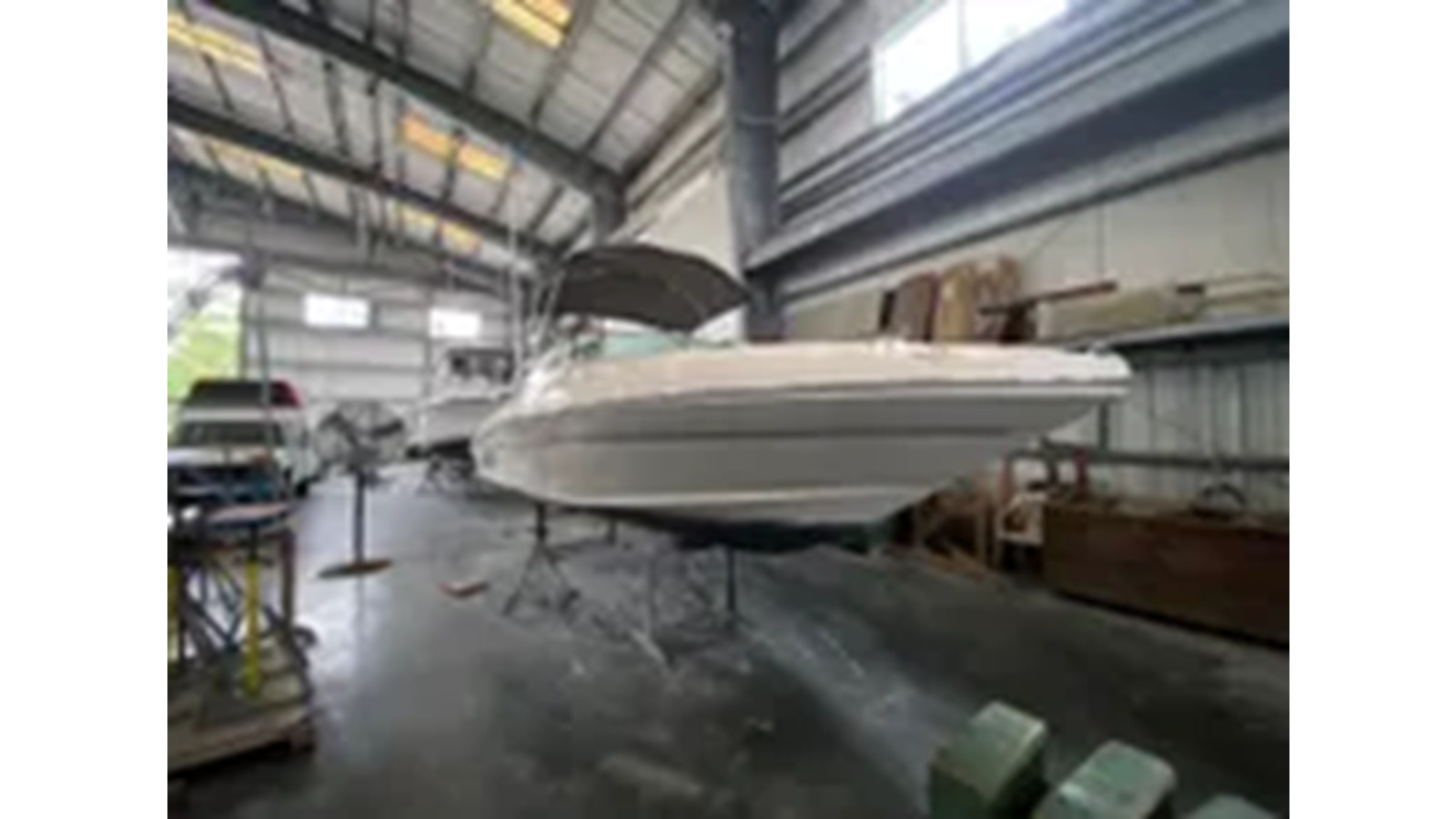 2005 SEA RAY 200 SPORT