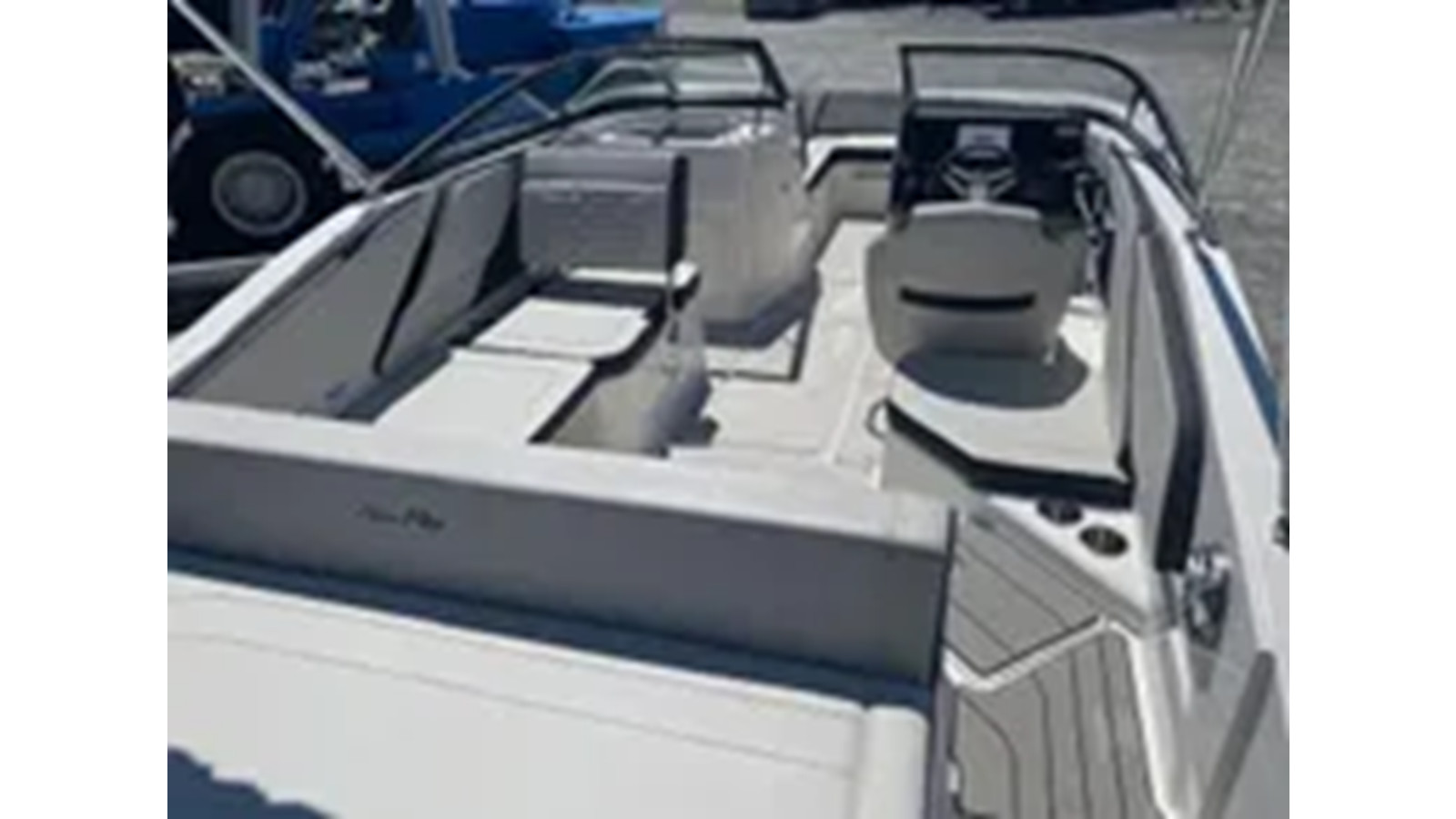 https://arconyachts.ams3.digitaloceanspaces.com/215155/conversions/large_4325995-optimize.jpg