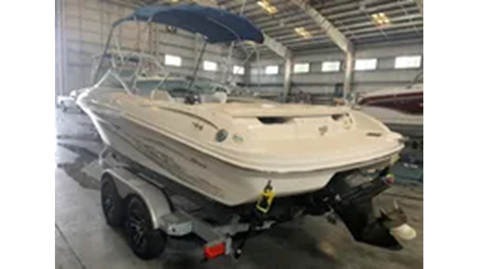 2004 SEA RAY 200 SPORT