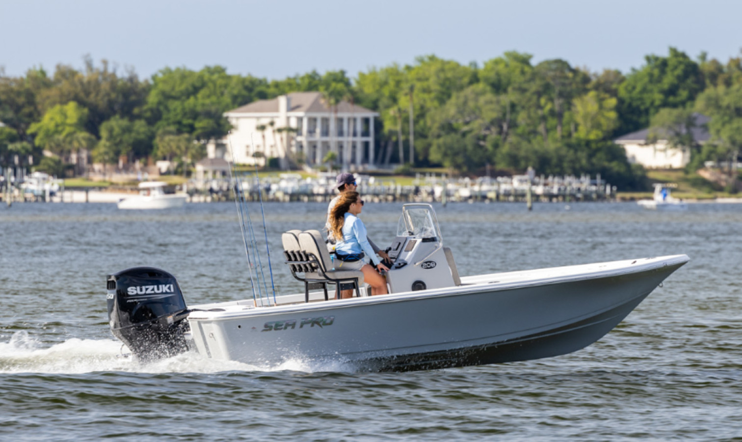 SEA PRO 210 BAY