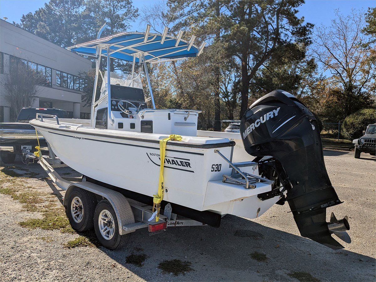 20' BOSTON WHALER 1997 OUTRAGE