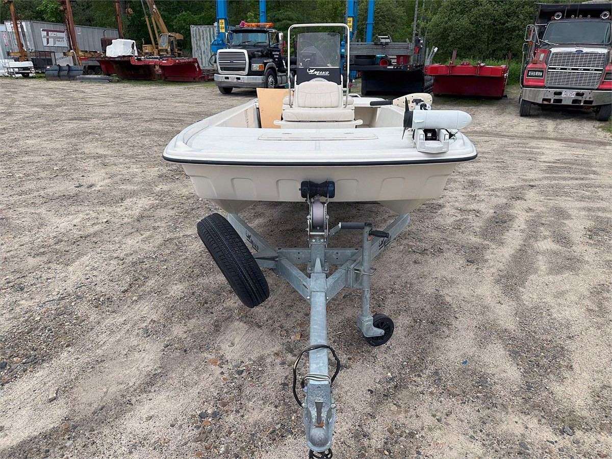 17' MAKO 2014 PRO 17 SKIFF