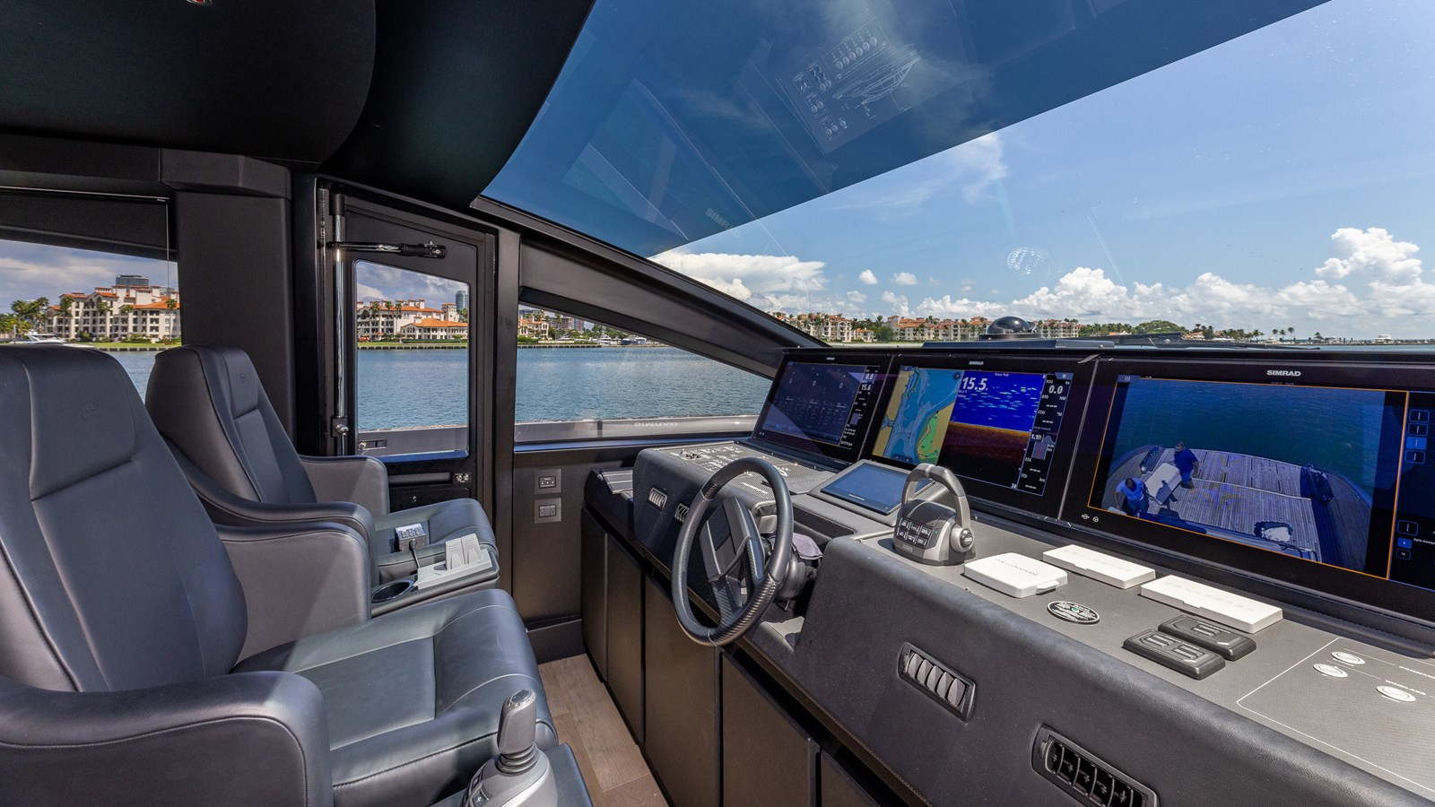 https://arconyachts.ams3.digitaloceanspaces.com/217142/conversions/large_4809714-optimize.jpg