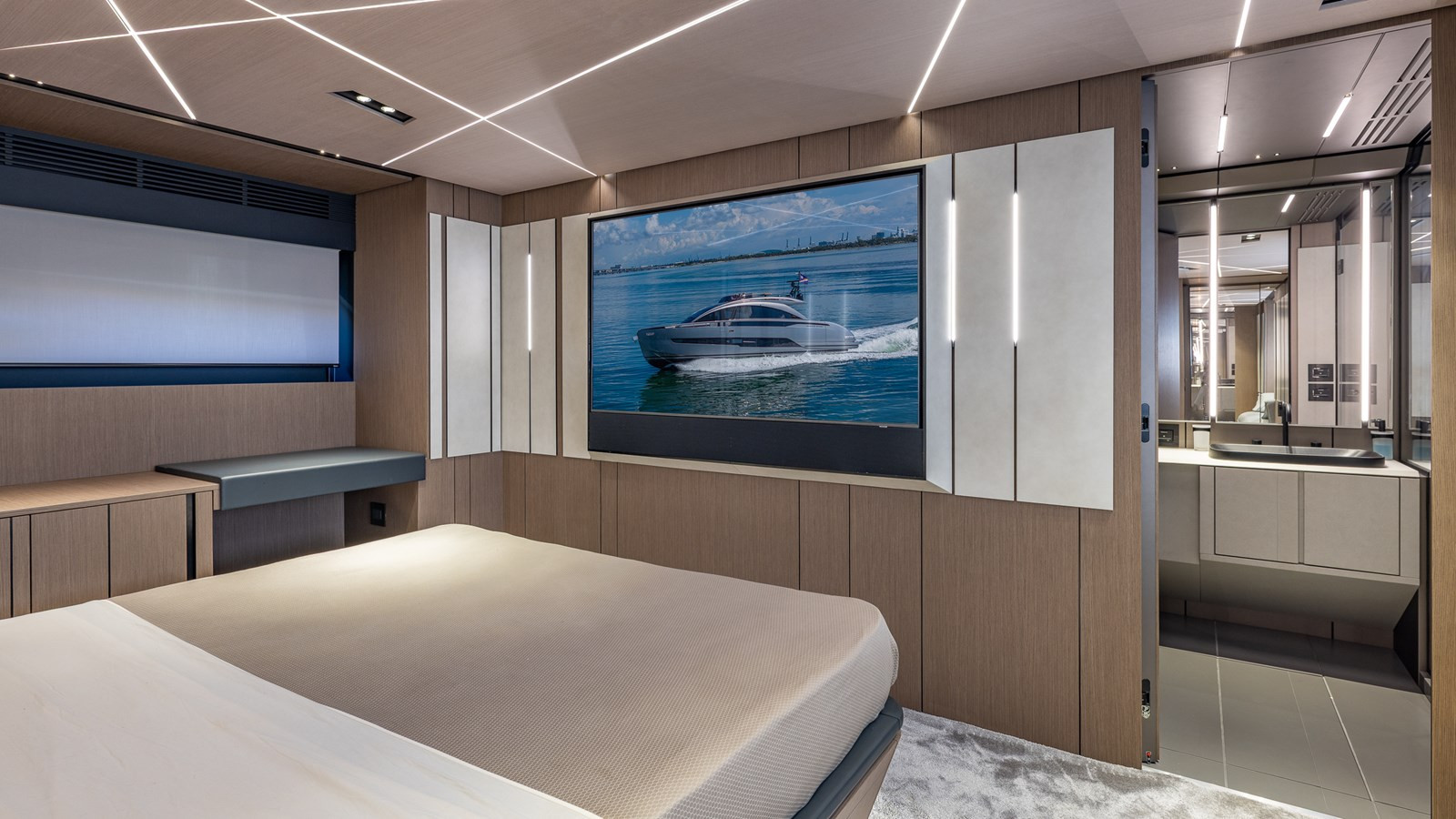 https://arconyachts.ams3.digitaloceanspaces.com/217148/conversions/large_4809693-optimize.jpg