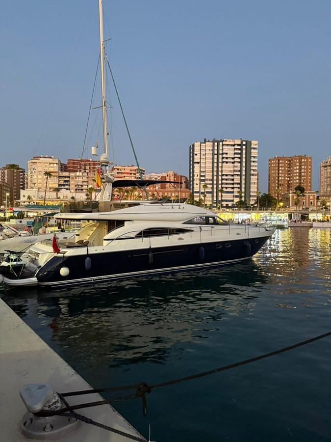 PRINCESS 65 FLYBRIDGE
