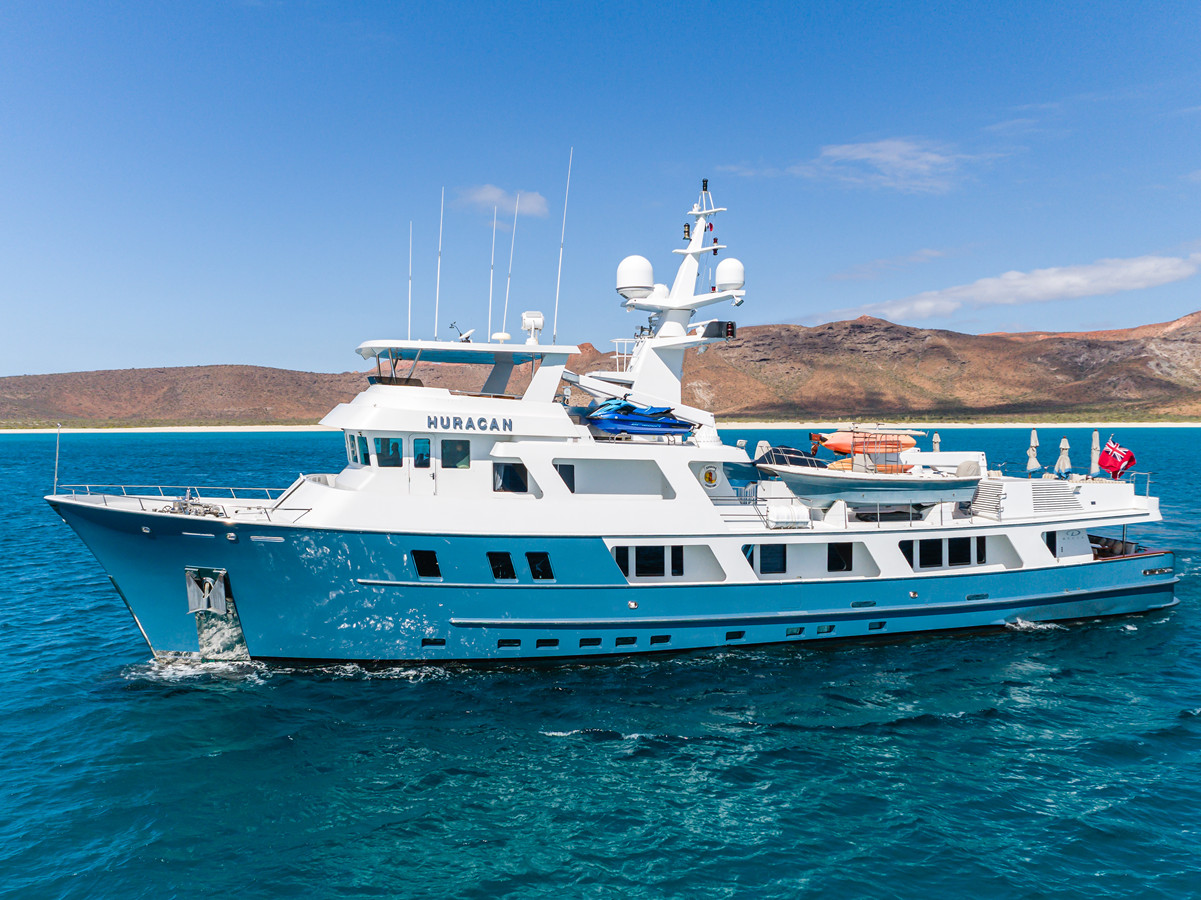 https://arconyachts.ams3.digitaloceanspaces.com/218915/conversions/large_4879608-optimize.jpg