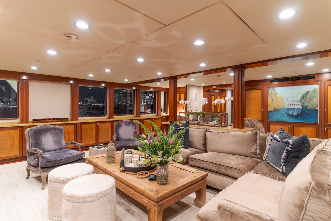 https://arconyachts.ams3.digitaloceanspaces.com/218942/conversions/large_4879635-optimize.jpg