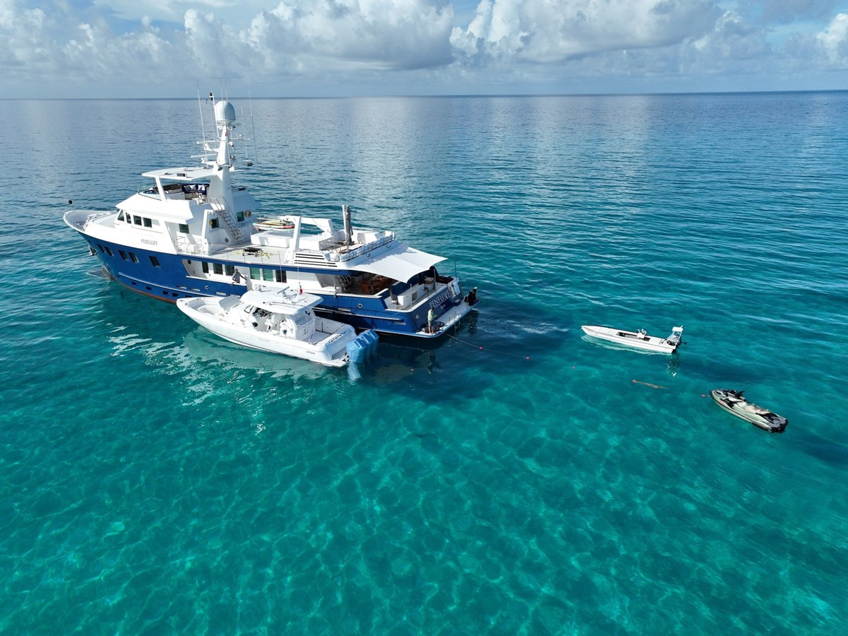 https://arconyachts.ams3.digitaloceanspaces.com/218975/conversions/large_4879394-optimize.jpg
