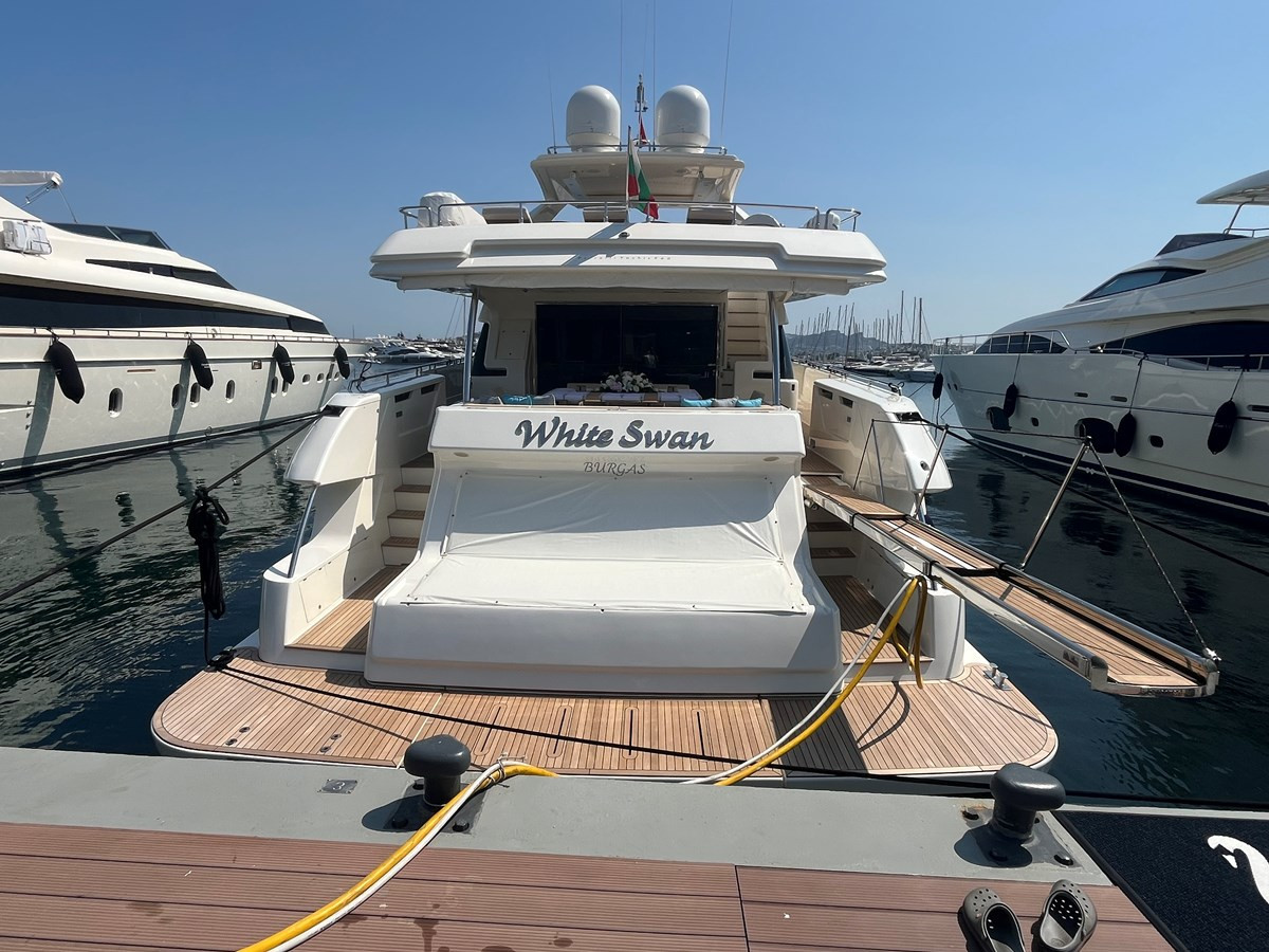 https://arconyachts.ams3.digitaloceanspaces.com/219208/conversions/large_4875967-optimize.jpg