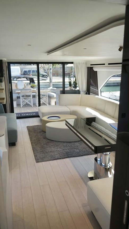 https://arconyachts.ams3.digitaloceanspaces.com/219412/conversions/large_4878118-optimize.jpg