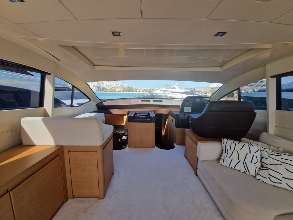 https://arconyachts.ams3.digitaloceanspaces.com/219758/conversions/large_4878093-optimize.jpg