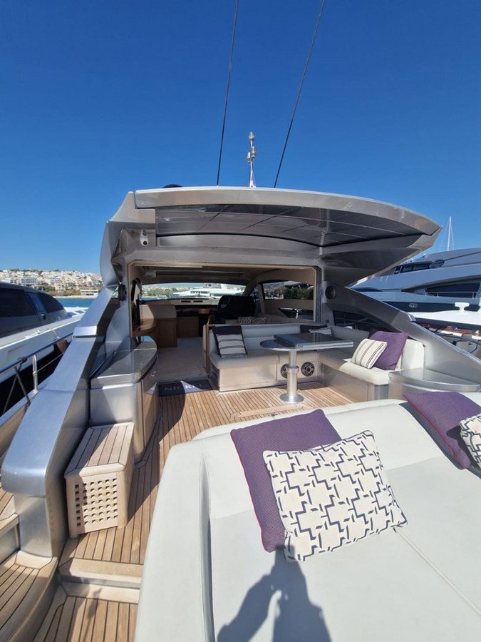https://arconyachts.ams3.digitaloceanspaces.com/219777/conversions/large_4878107-optimize.jpg
