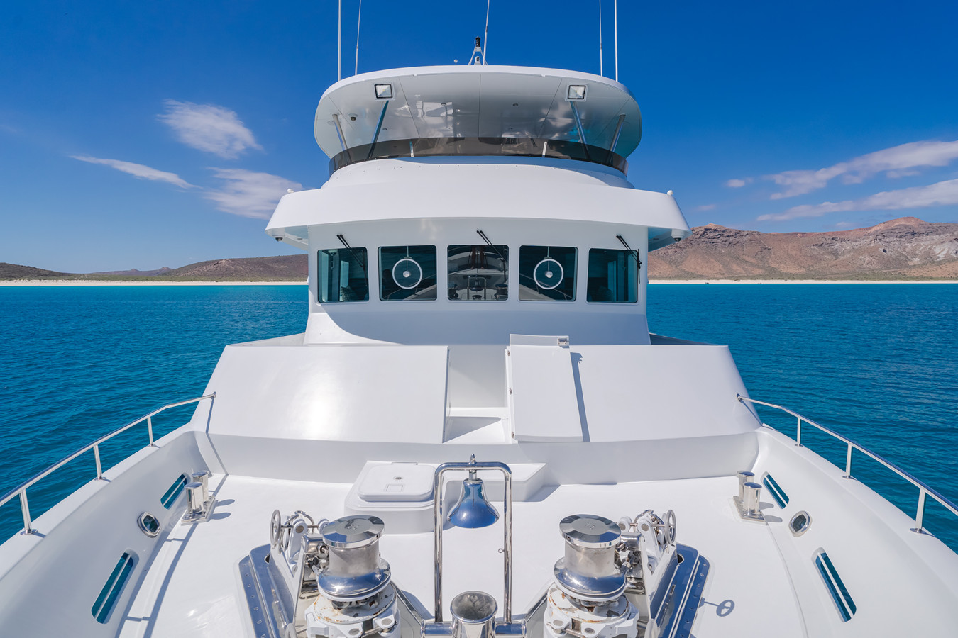 https://arconyachts.ams3.digitaloceanspaces.com/220594/conversions/large_4879701-optimize.jpg