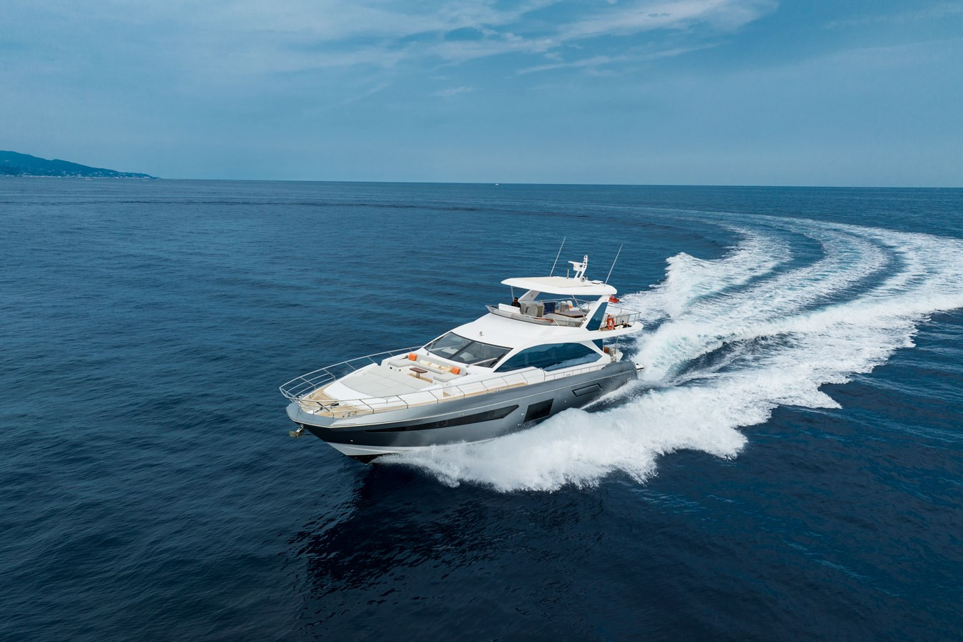 https://arconyachts.ams3.digitaloceanspaces.com/220636/conversions/large_4880807-optimize.jpg