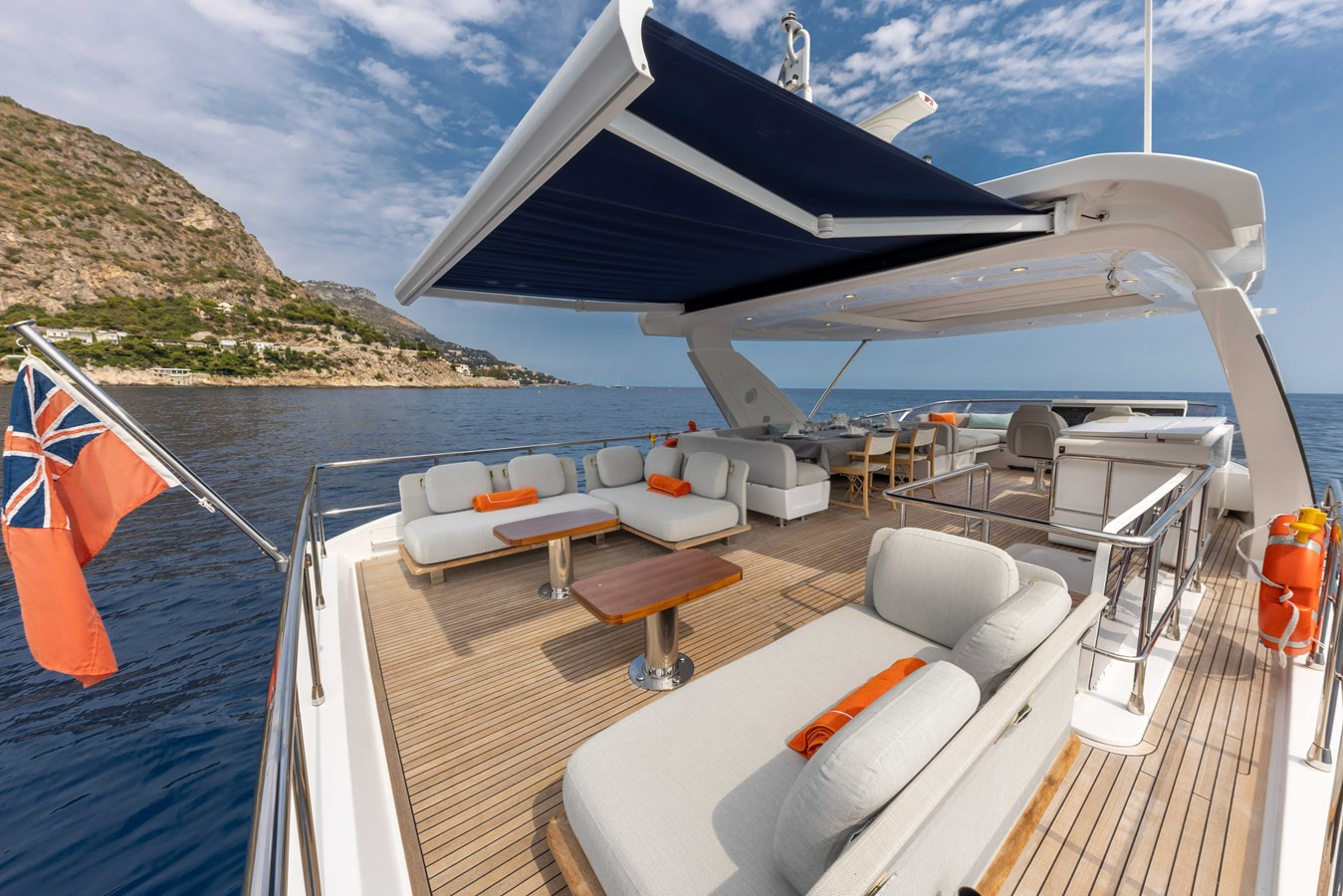 https://arconyachts.ams3.digitaloceanspaces.com/220646/conversions/large_4880817-optimize.jpg