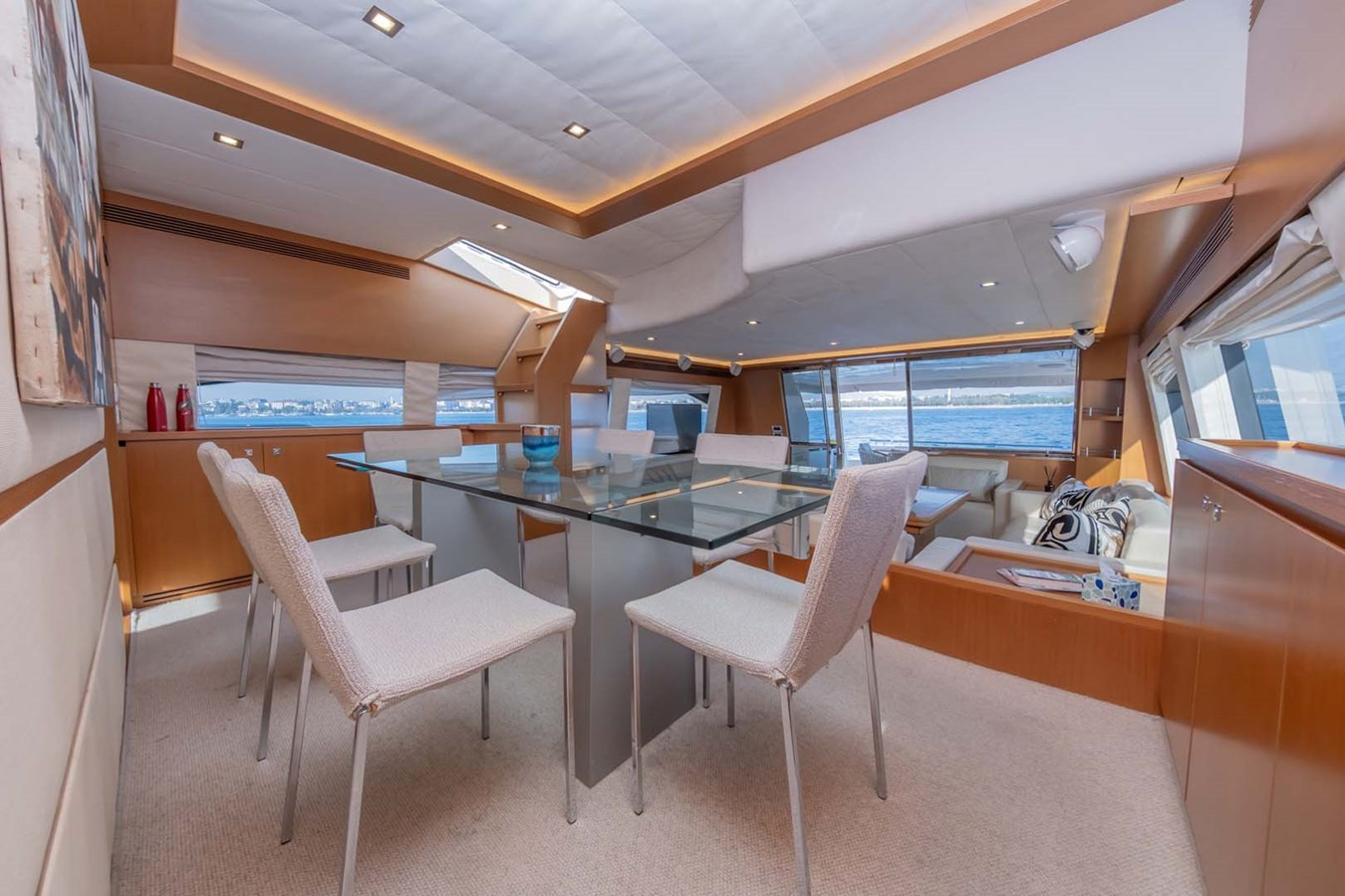 https://arconyachts.ams3.digitaloceanspaces.com/220976/conversions/large_4882523-optimize.jpg