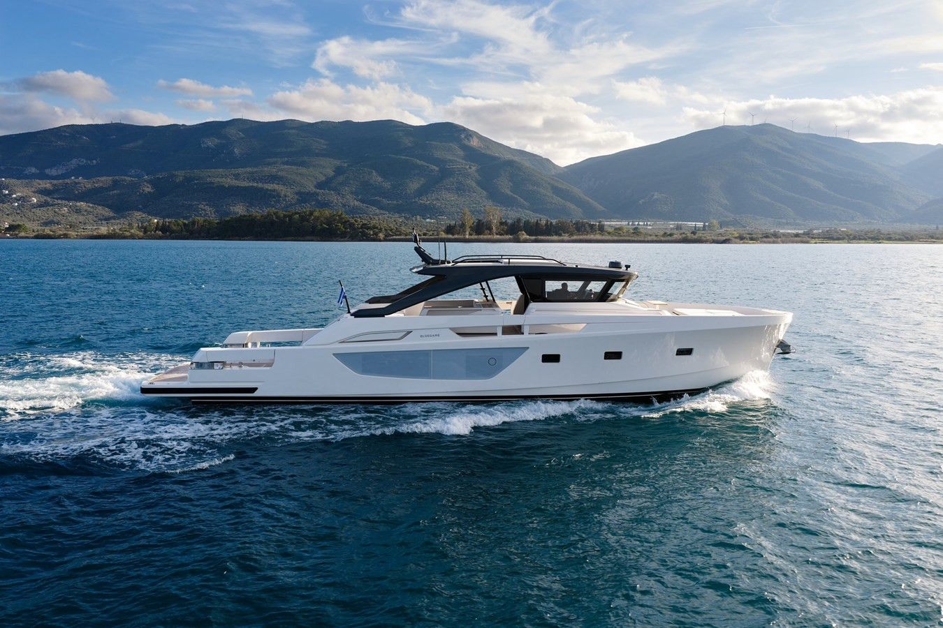 https://arconyachts.ams3.digitaloceanspaces.com/220993/conversions/large_4881900-optimize.jpg