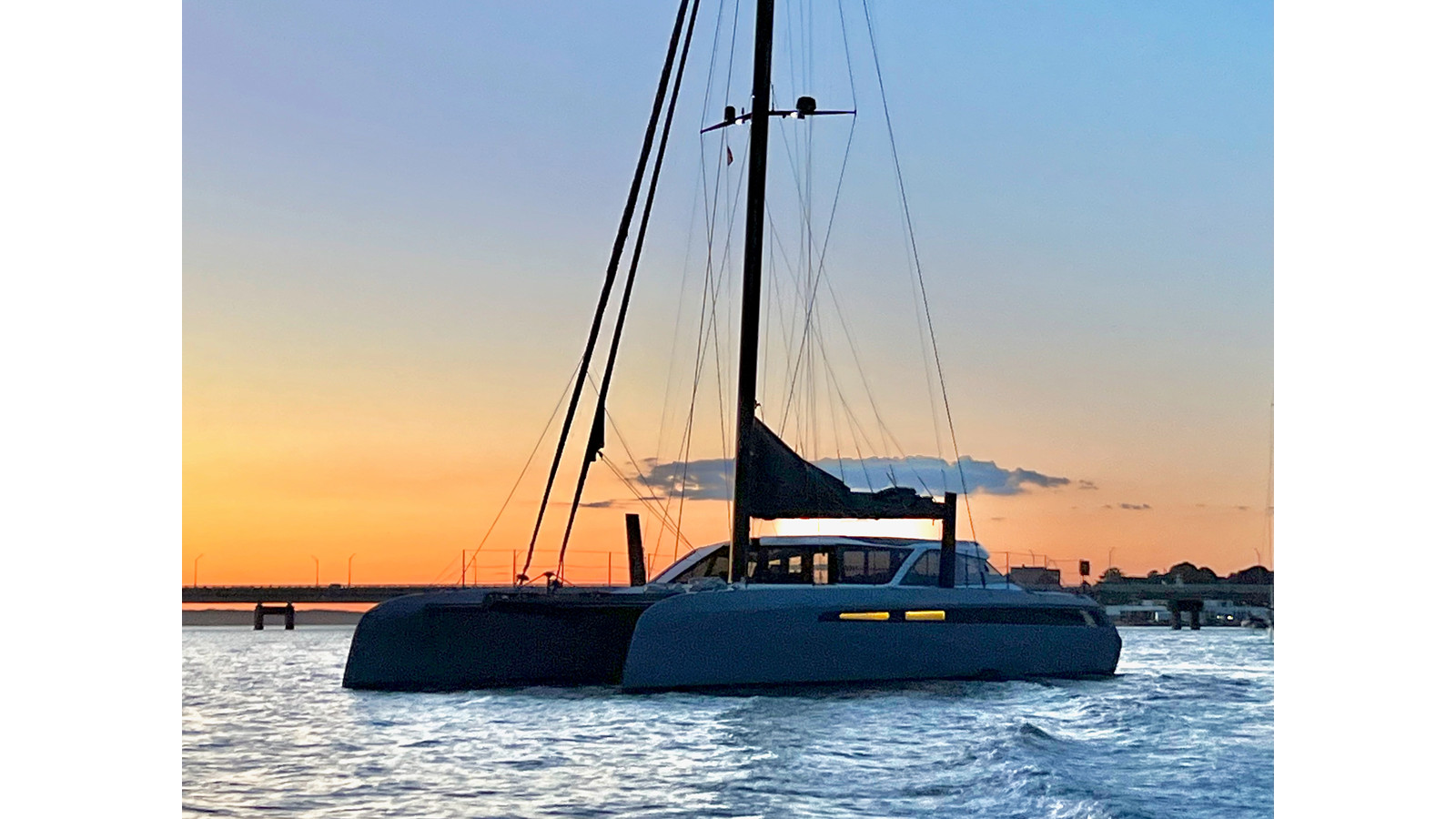 https://arconyachts.ams3.digitaloceanspaces.com/221164/conversions/large_4882745-optimize.jpg