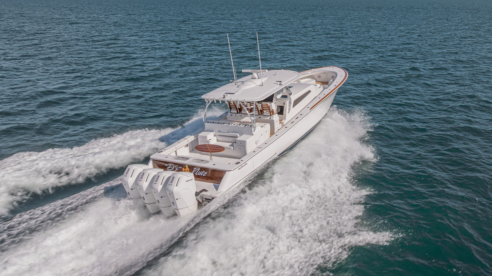 https://arconyachts.ams3.digitaloceanspaces.com/221440/conversions/large_4882930-optimize.jpg
