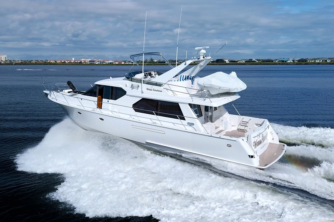 https://arconyachts.ams3.digitaloceanspaces.com/221524/conversions/large_4883492-optimize.jpg