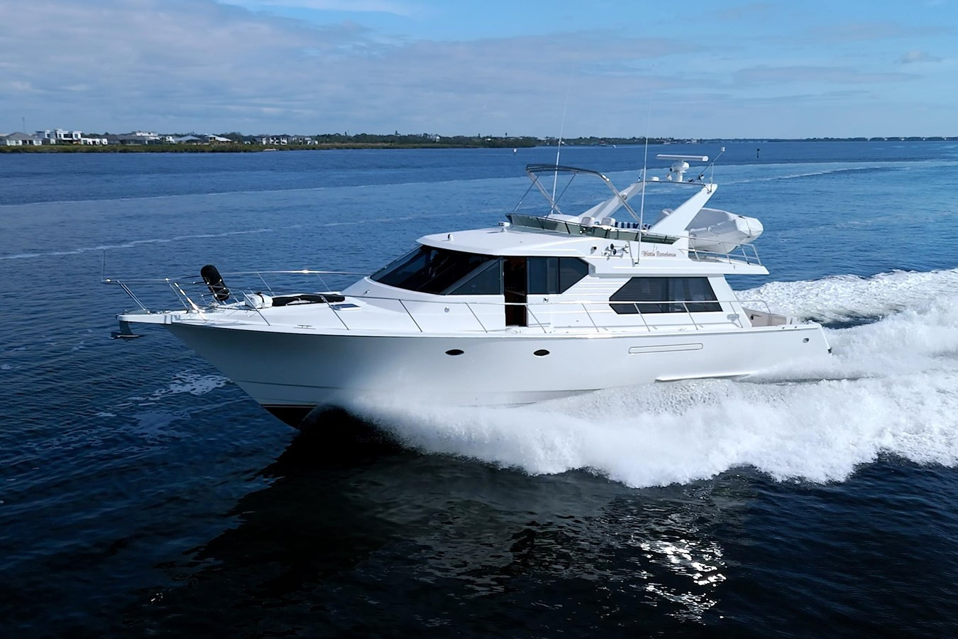 https://arconyachts.ams3.digitaloceanspaces.com/221526/conversions/large_4883494-optimize.jpg