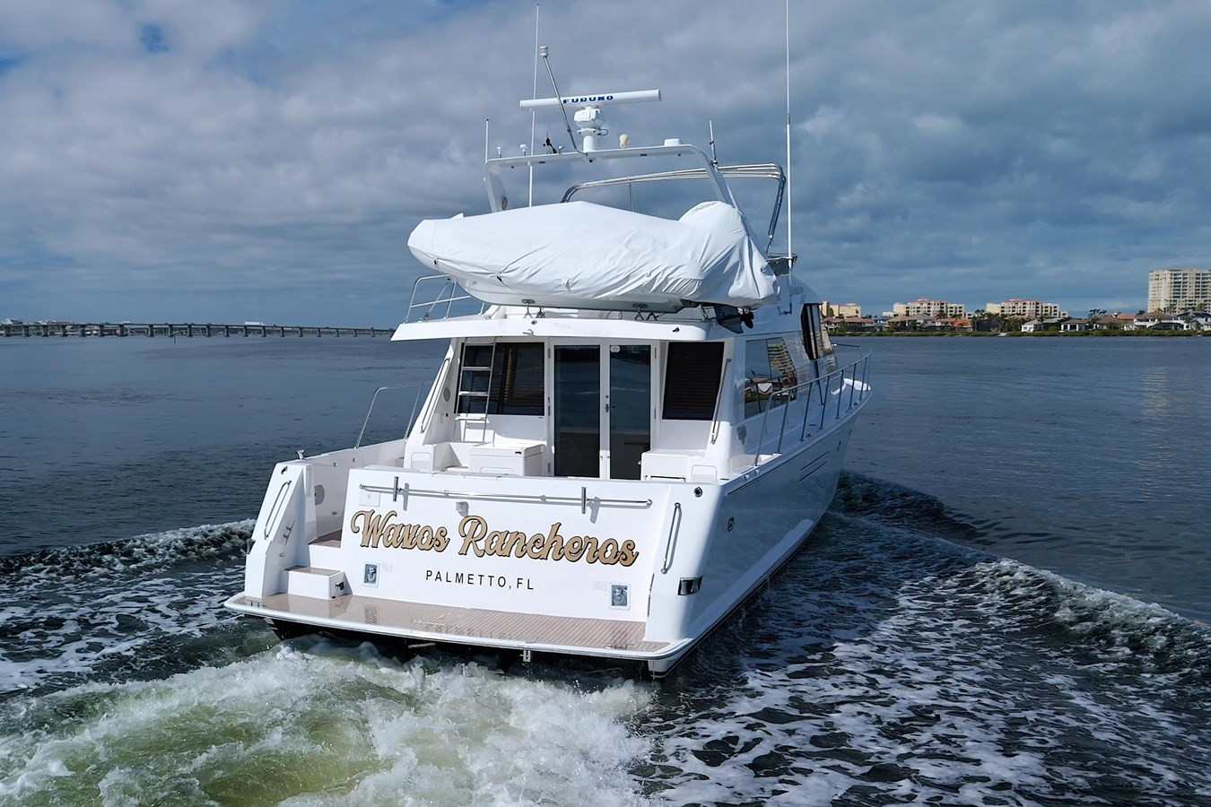 https://arconyachts.ams3.digitaloceanspaces.com/221529/conversions/large_4883497-optimize.jpg