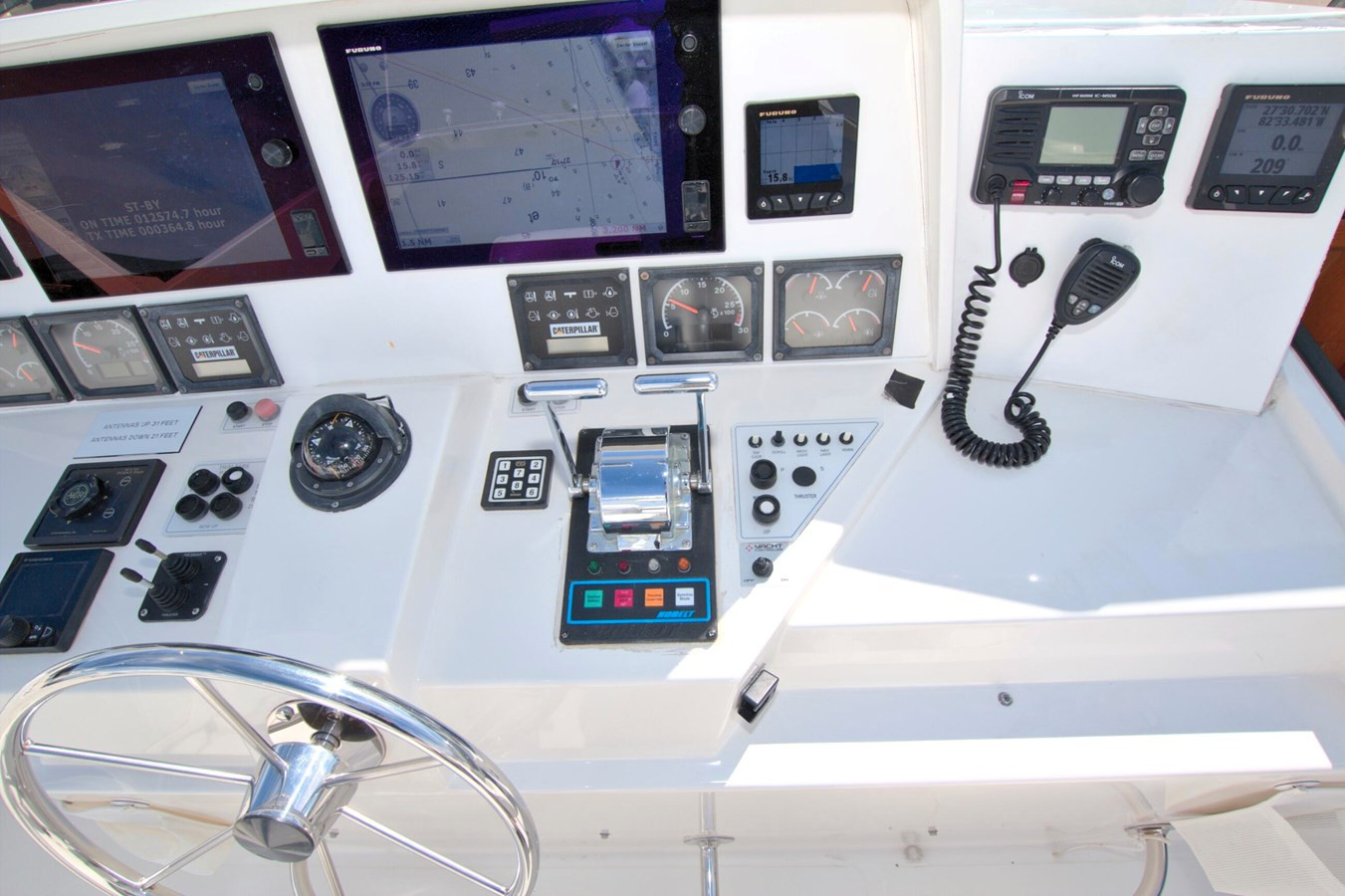 https://arconyachts.ams3.digitaloceanspaces.com/221548/conversions/large_4883516-optimize.jpg