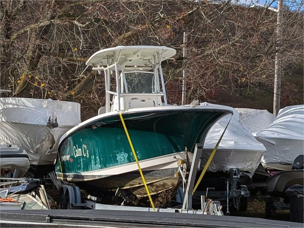 25' TROPHY 2004 2503